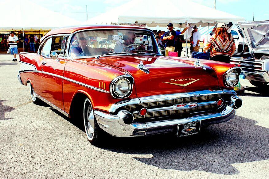 Autos Chevy Nova classic muscle car with clean body lines and powerful American car design